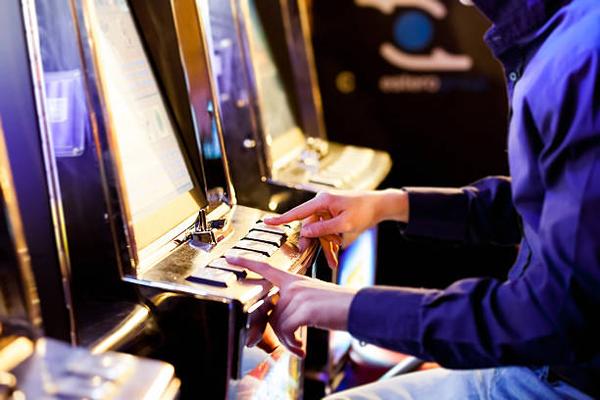 How Players Compare Singapore online casino Options